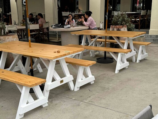 Varnished White Legs